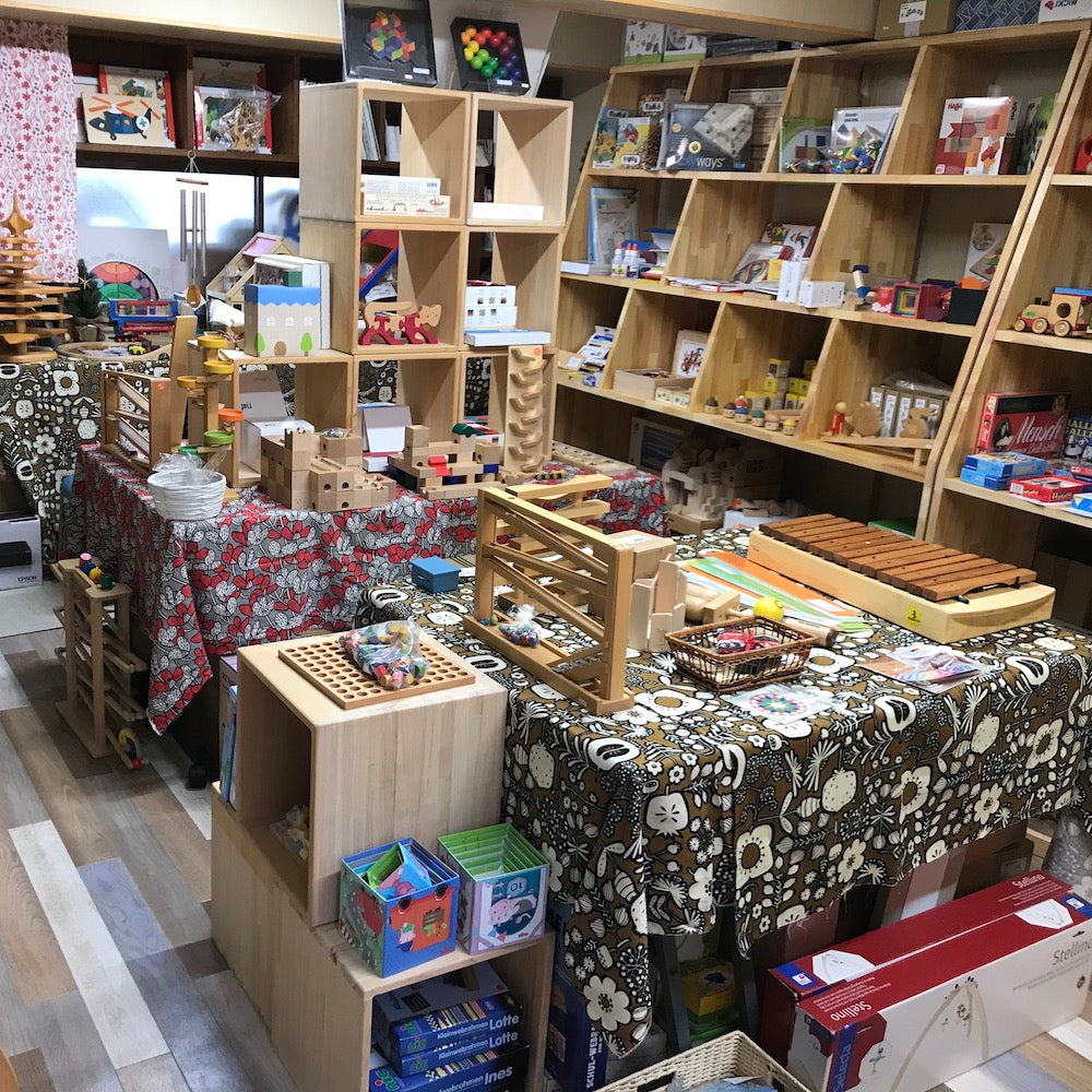 KoKoRo 〜世界の木の玩具と絵本の店〜