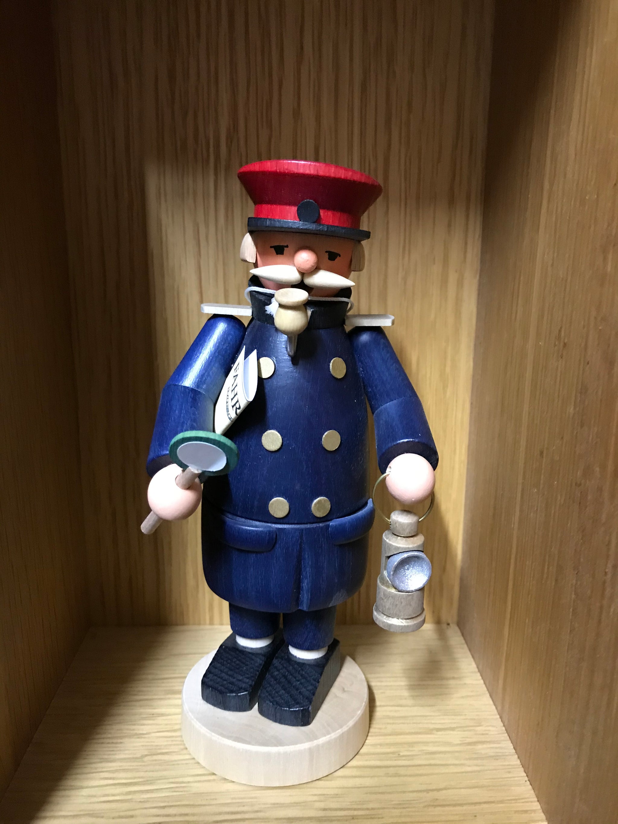 よち　煙出し人形　夜警、駅員おまとめ 煙出し人形 クリスマス – KoKoRo